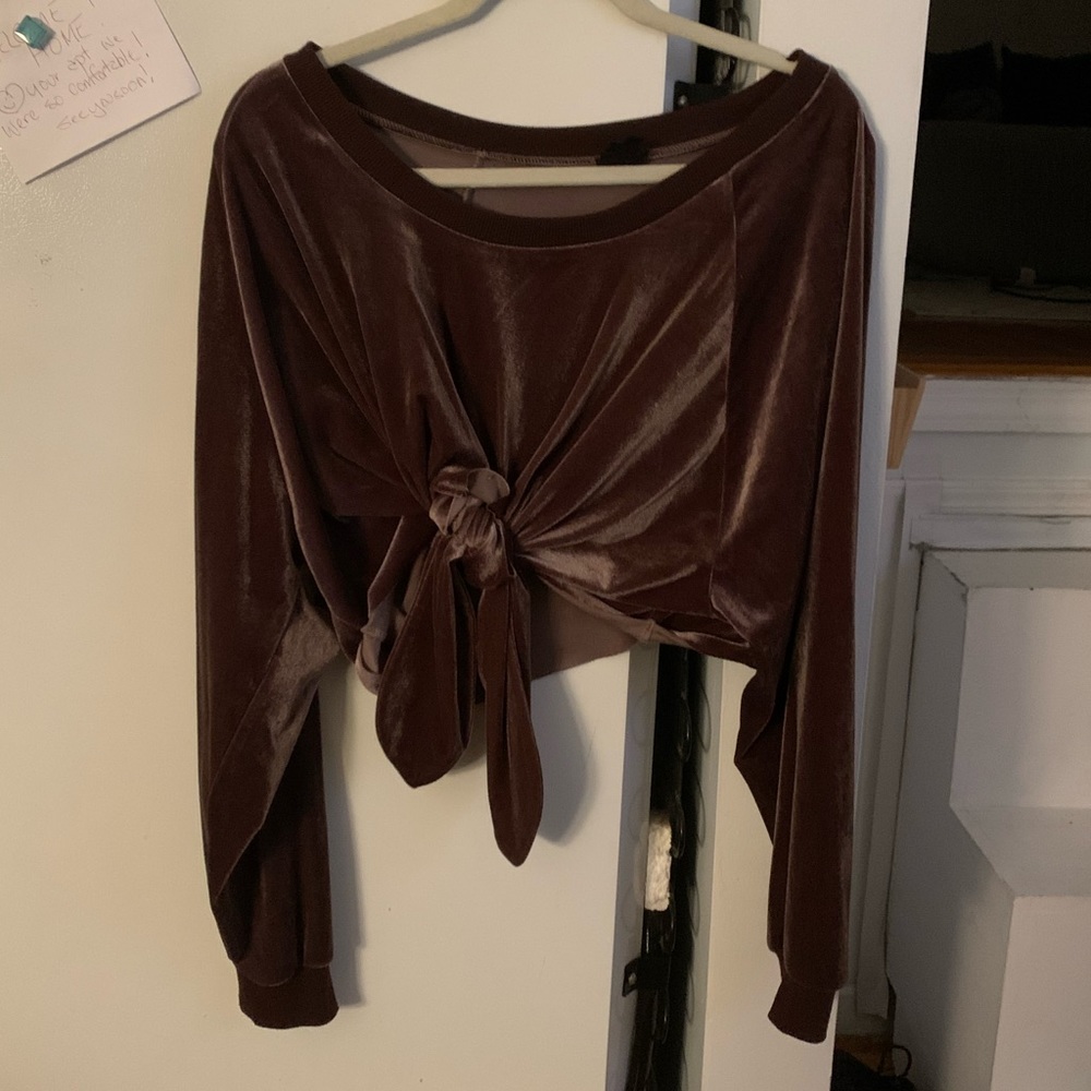 off the shoulder tie velvet top